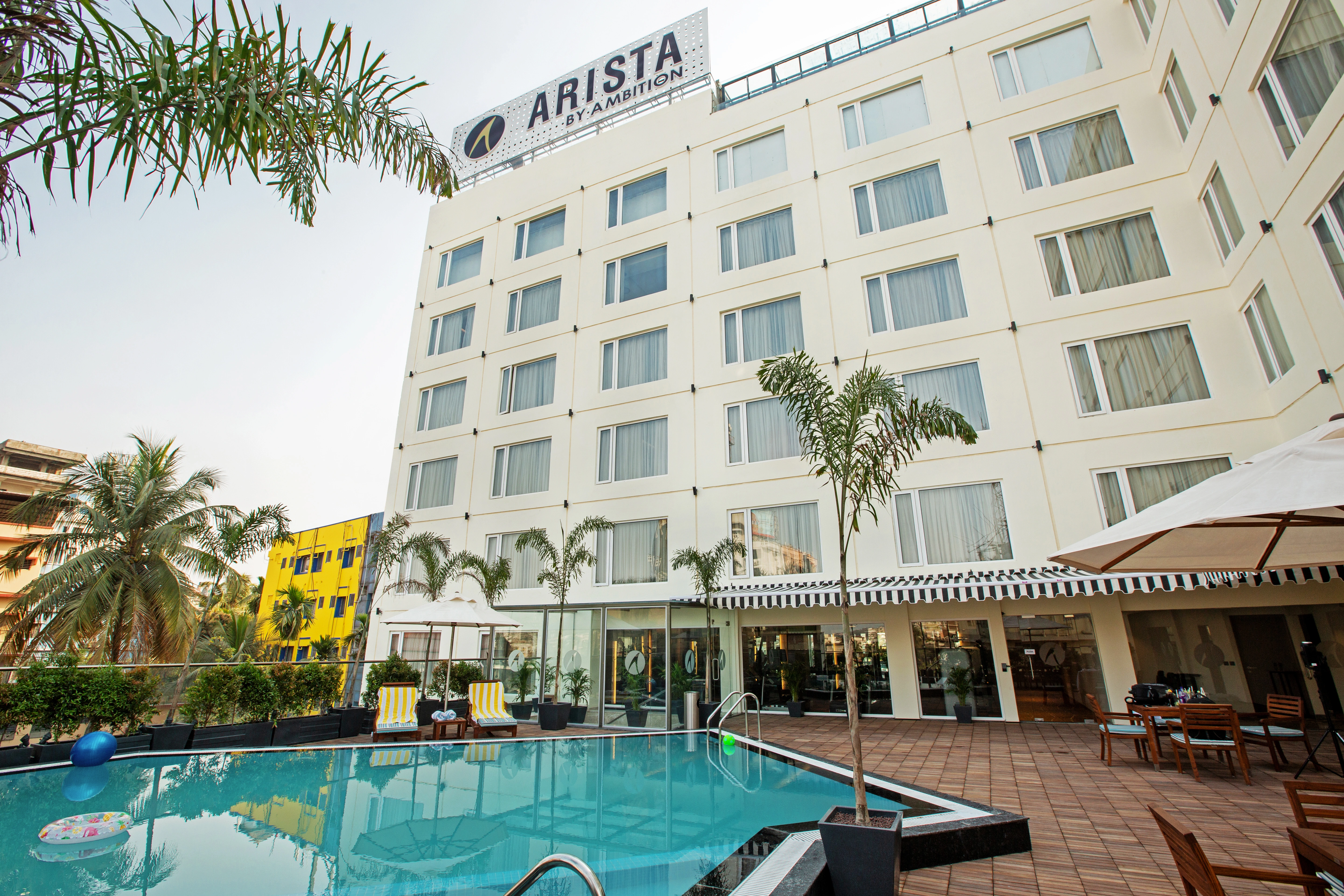 Luxury Hotel