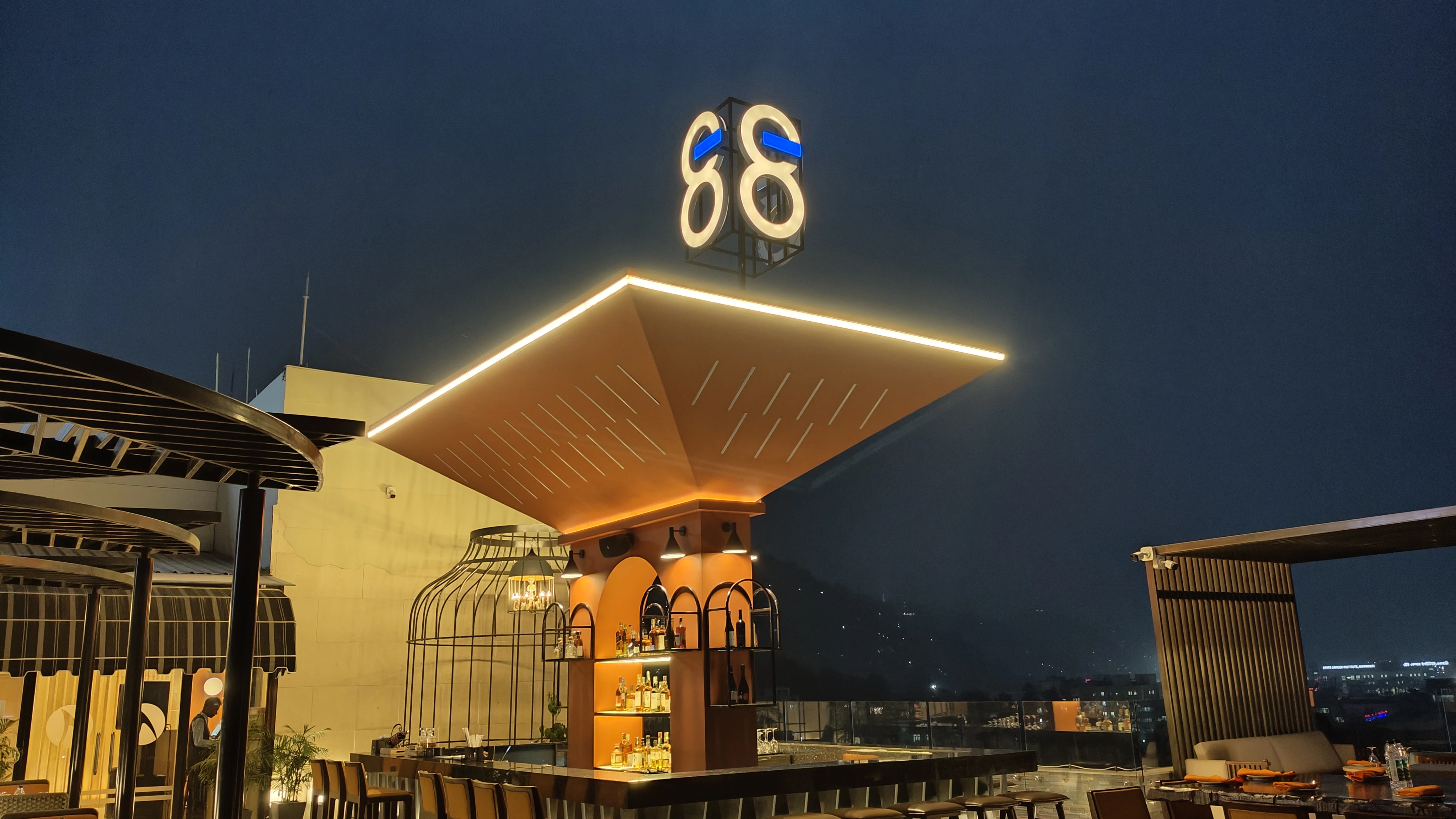 Luxury Hotel