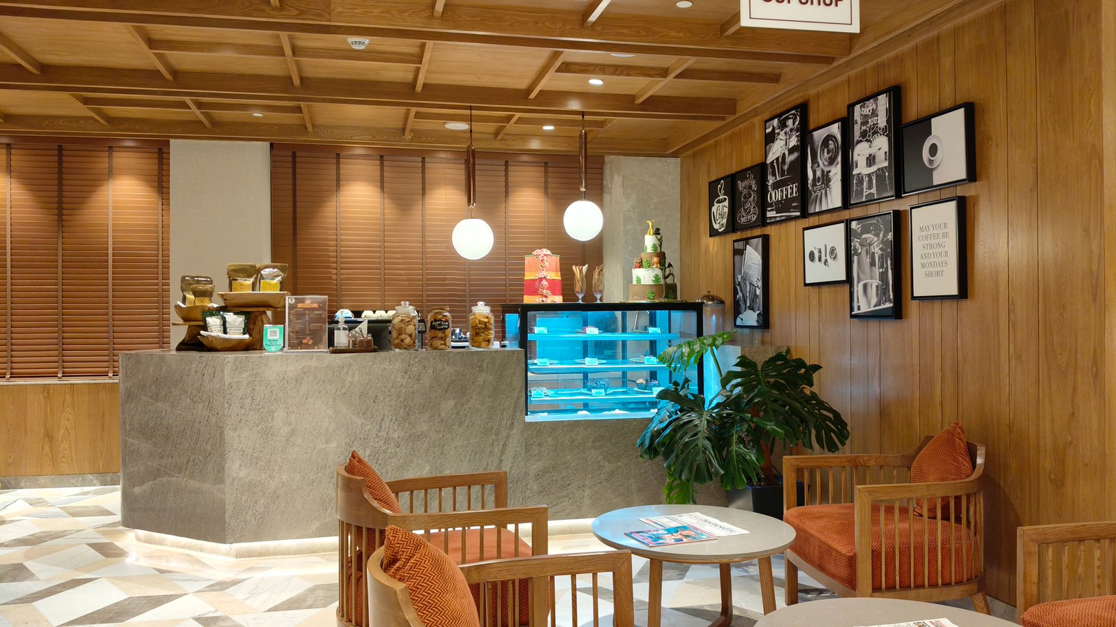 Luxury Hotel
